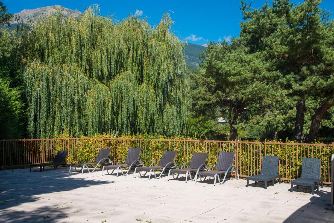 Logis Hotel Le Lac Embrun Dış mekan fotoğraf