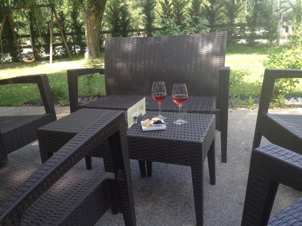 Logis Hotel Le Lac Embrun Dış mekan fotoğraf