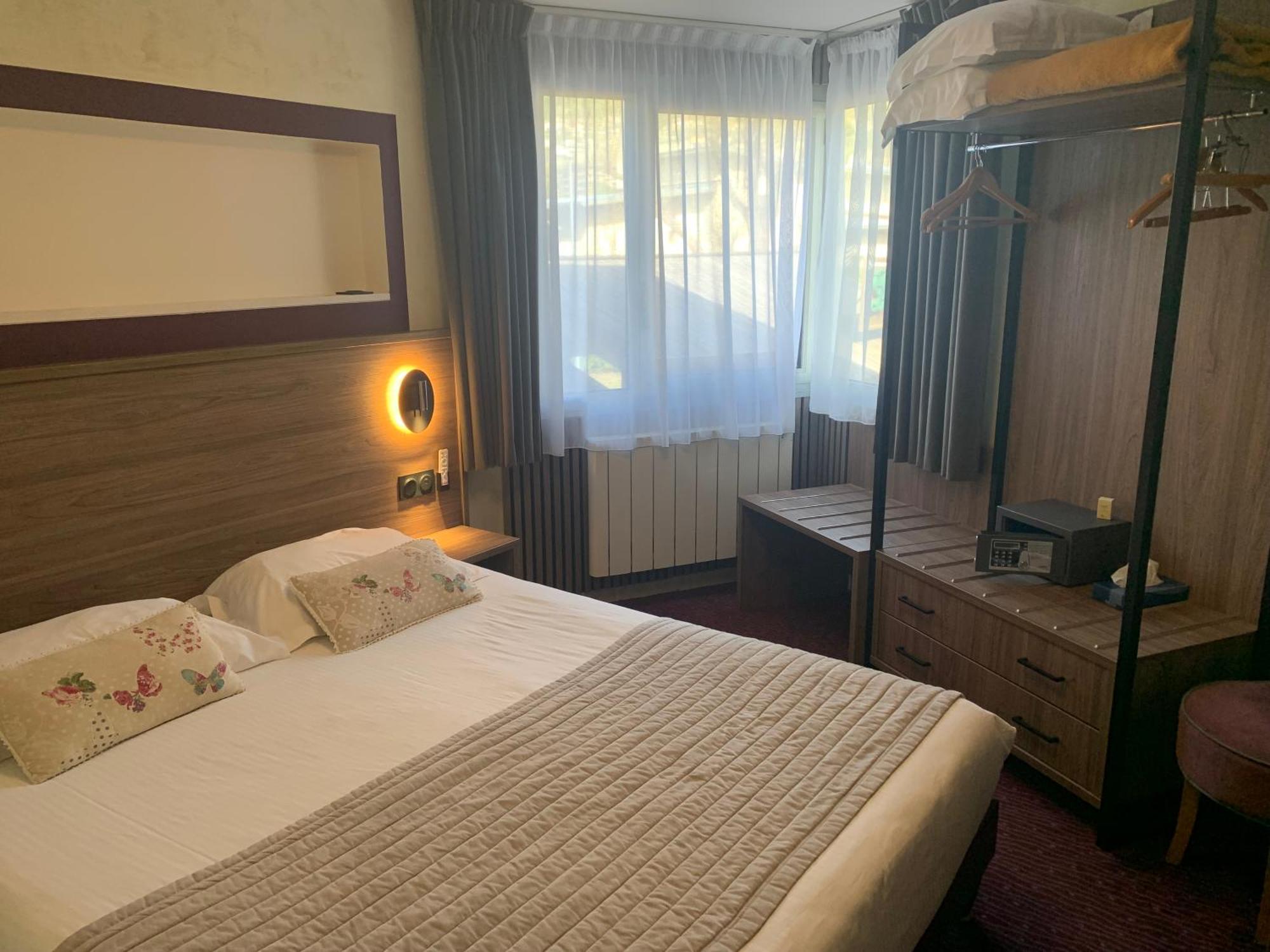Logis Hotel Le Lac Embrun Dış mekan fotoğraf