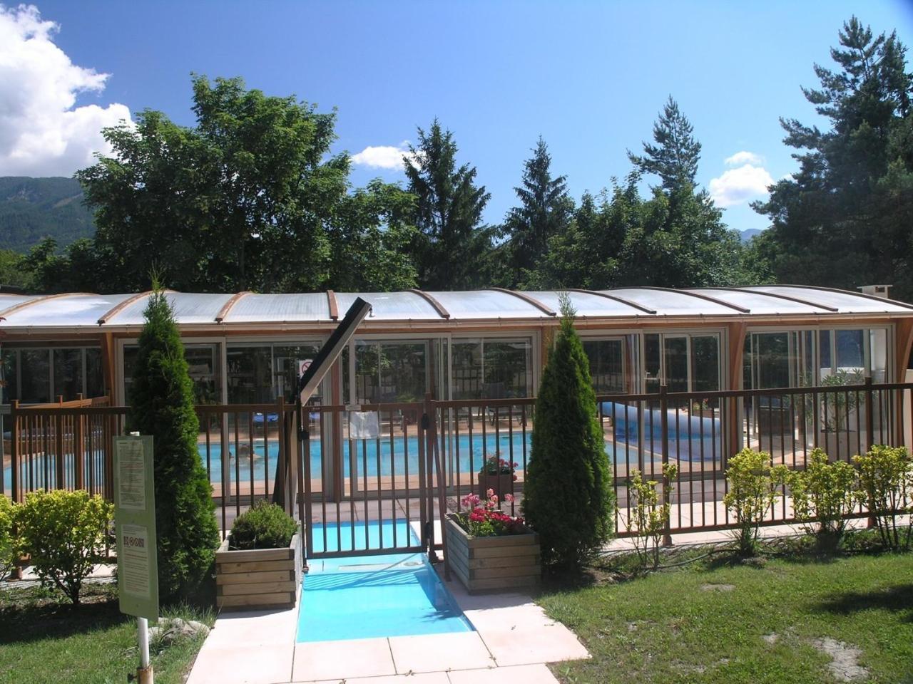 Logis Hotel Le Lac Embrun Dış mekan fotoğraf